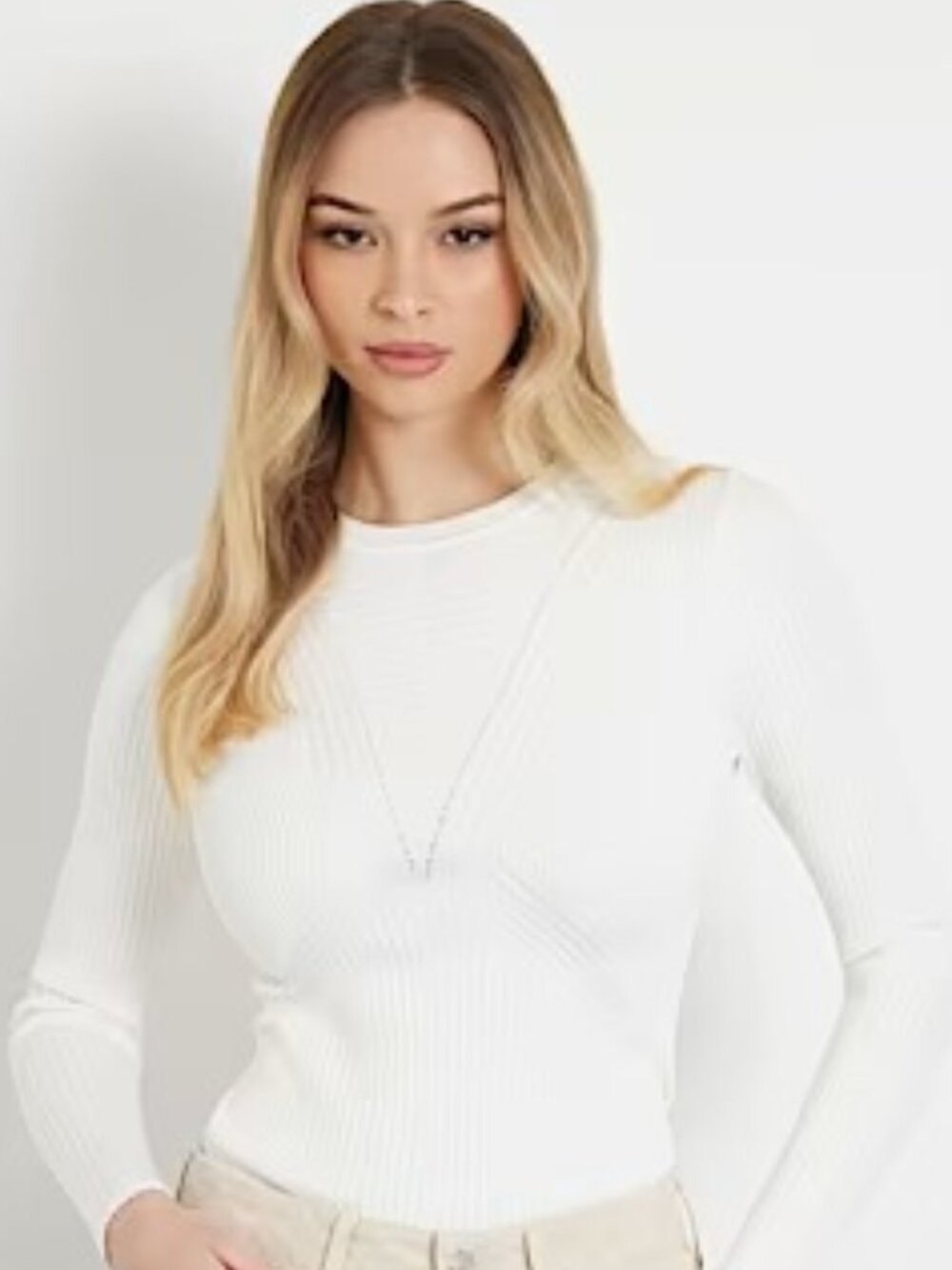 GUESS Body Hugging Knit Long Sleeve / Sweater